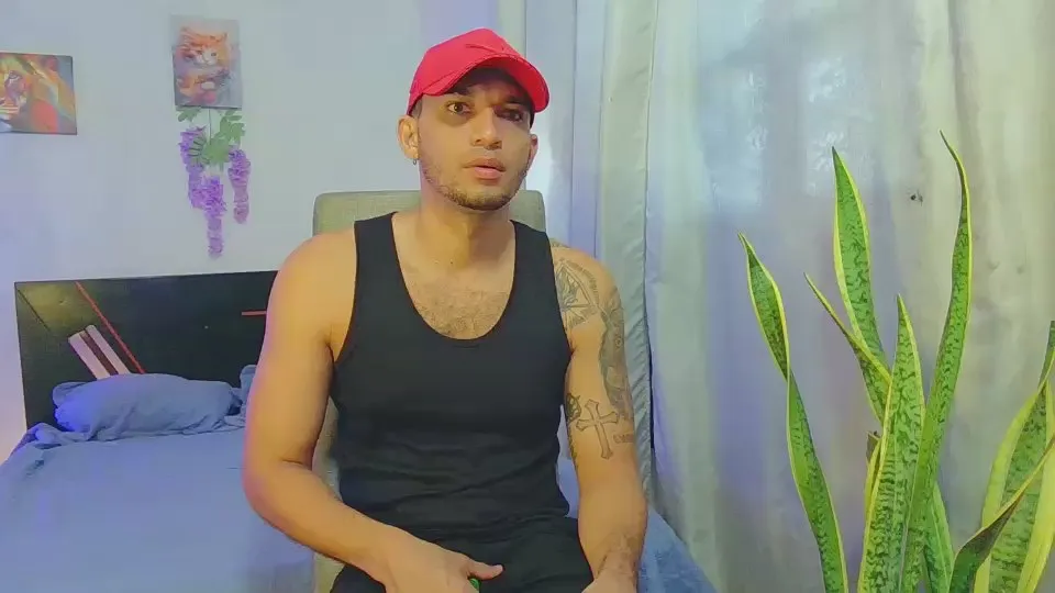 Offline Reina_paola on Cam4