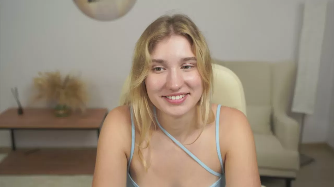 Offline RexanneBunton on Cam4