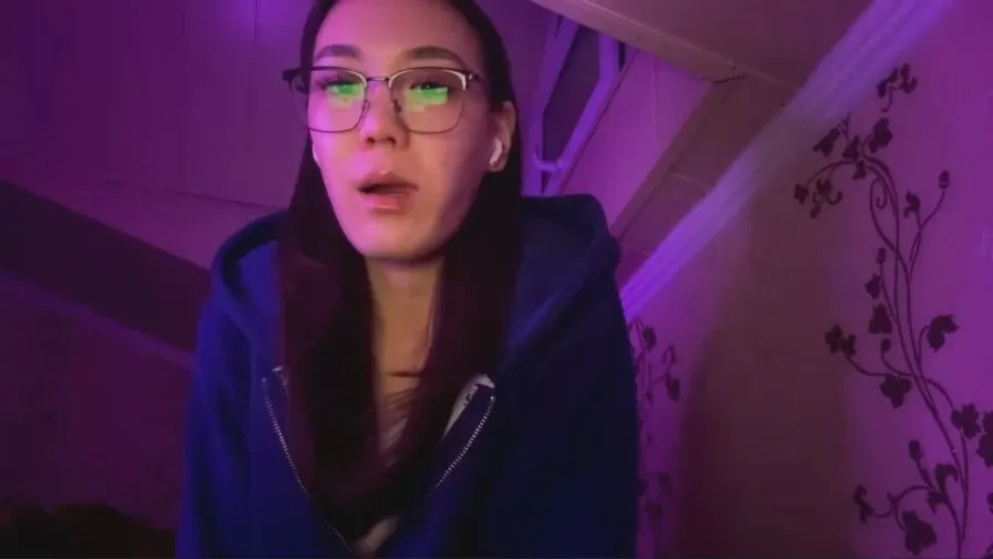 Freechat RimaStepanski on Cam4