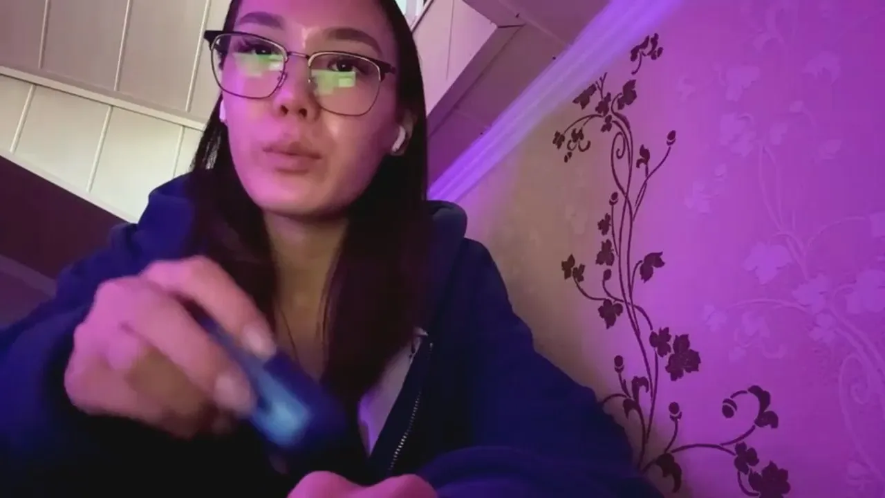 Freechat RimaStepanski on Cam4