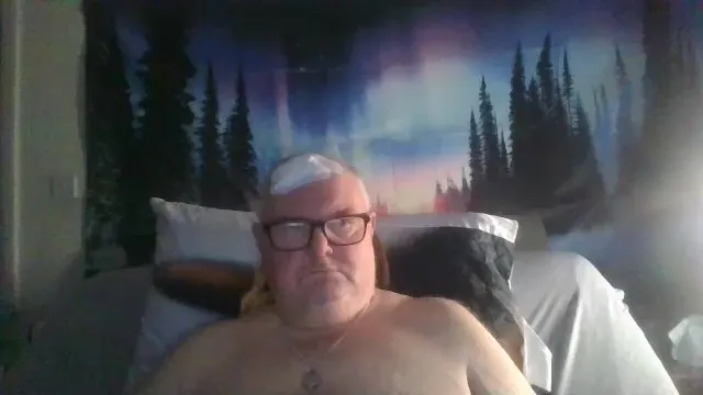 Freechat robinal on Cam4