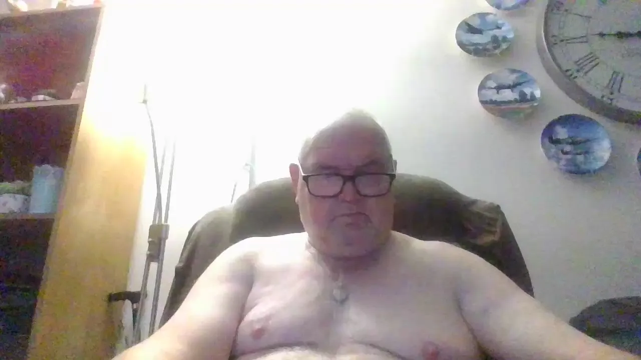 Freechat robinal on Cam4