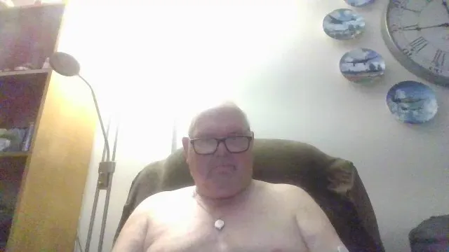 Freechat robinal on Cam4