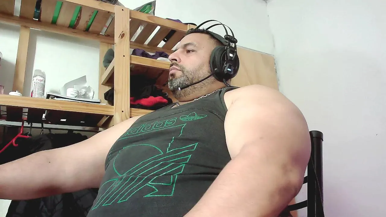 Cam4 Rodrix54 is Freechat Rodrix54 — #milk #straight #masturbation #bigass ##chubby #muscle #bear