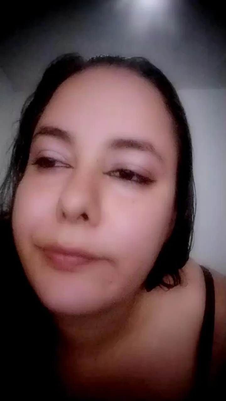 Offline Roouslover on Cam4