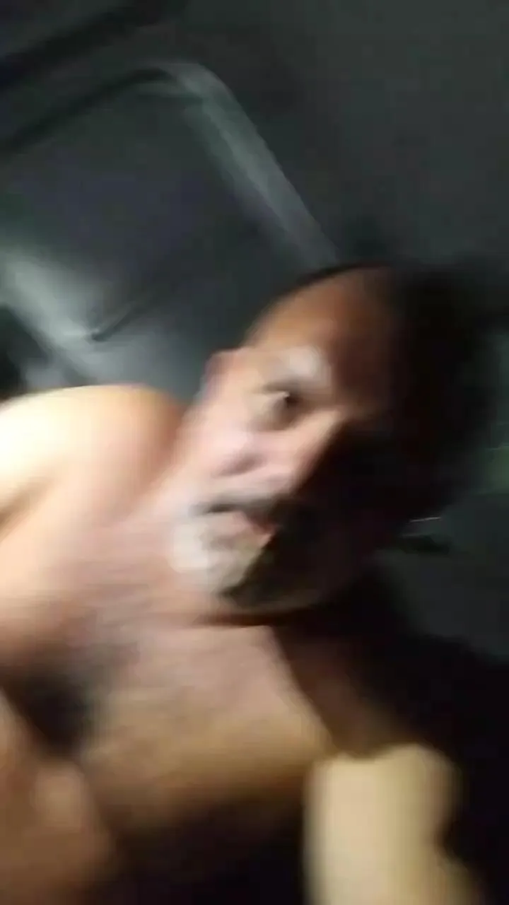 Offline rosamelah on Cam4