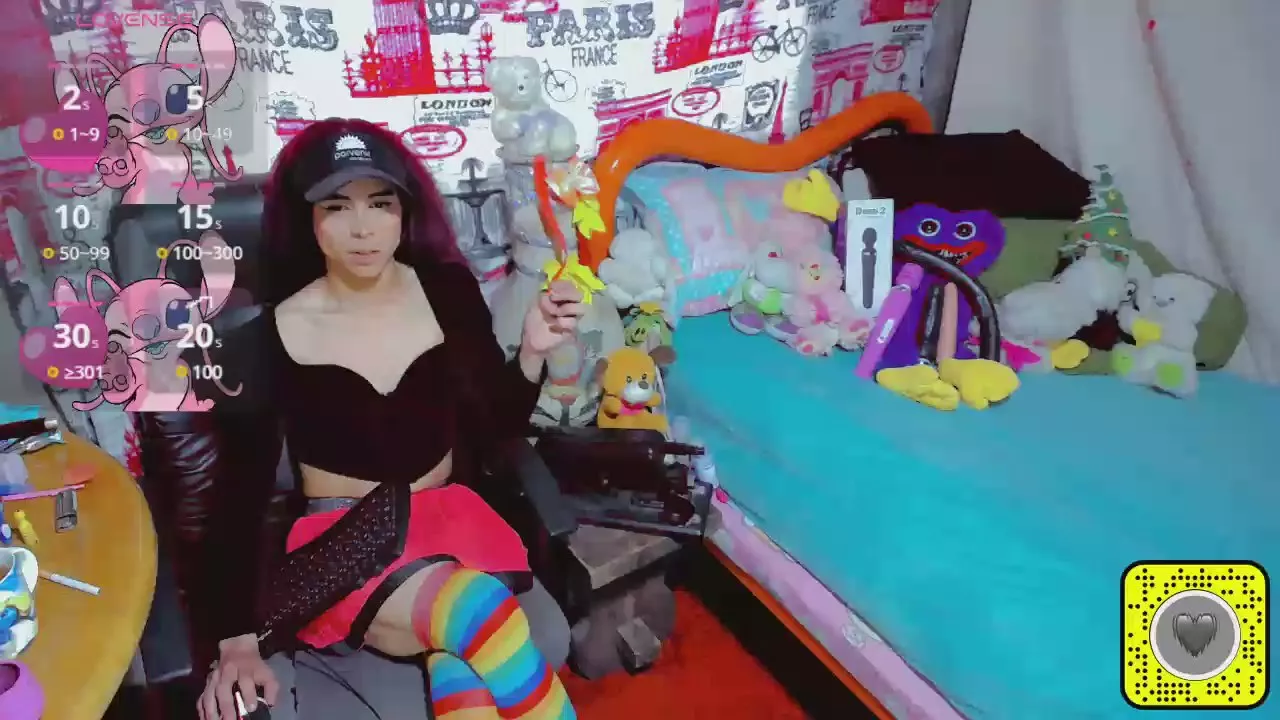 Offline rosandri_691 on Cam4