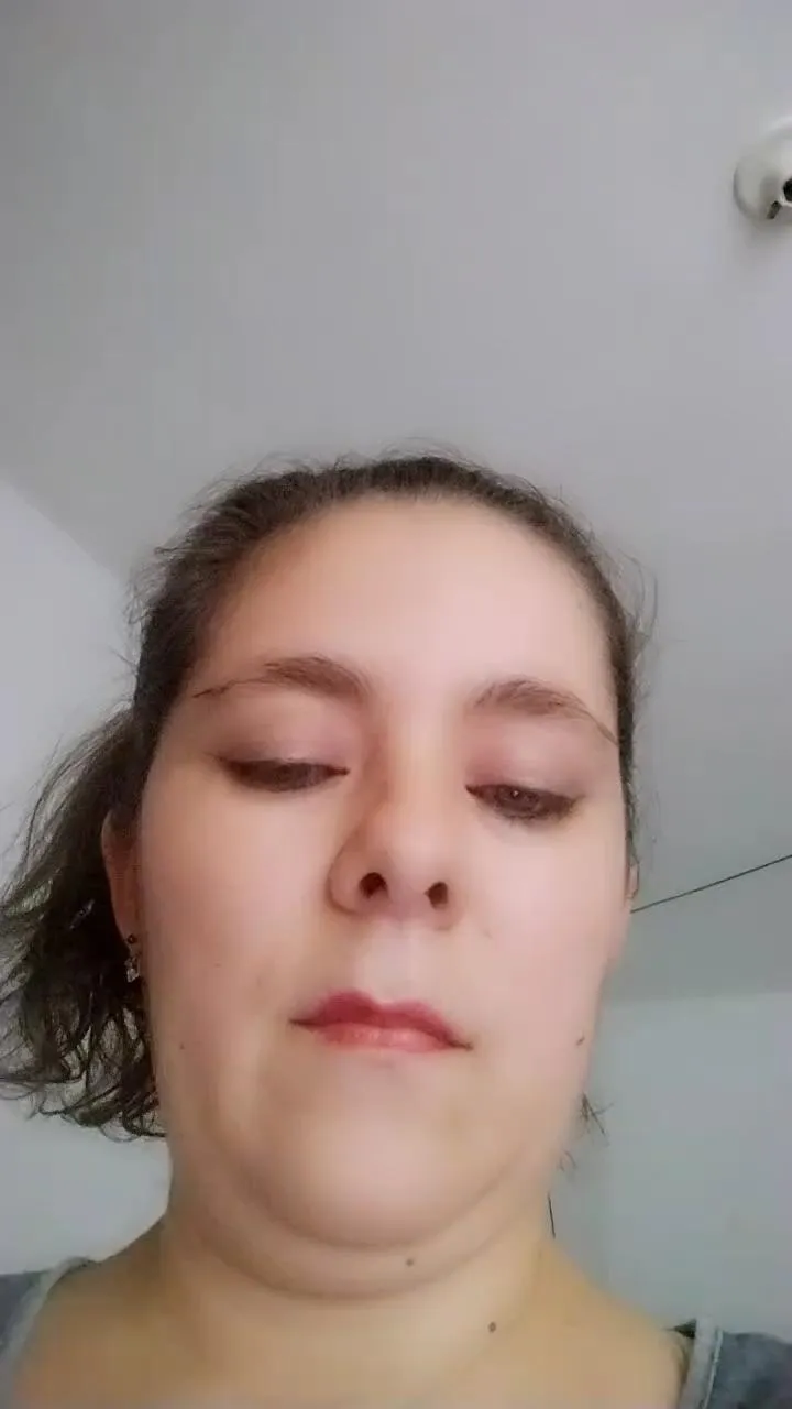 Offline Rose_milff on Cam4