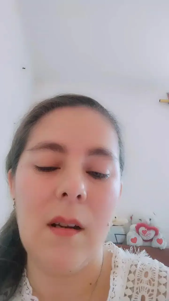 Offline Rose_milff on Cam4