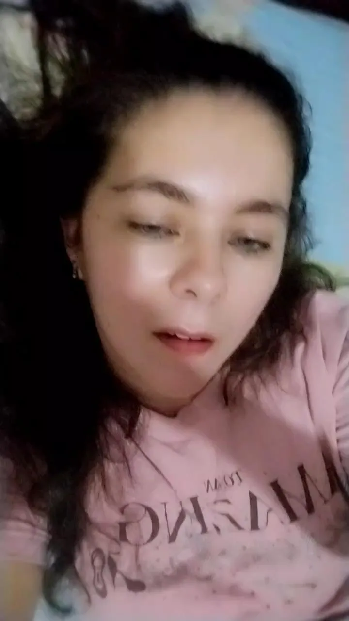 Offline Rose_milff on Cam4