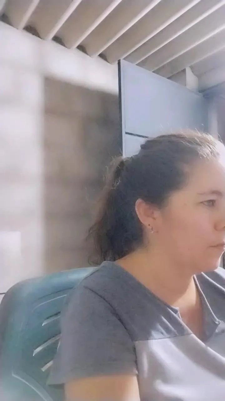 Offline Rose_milff on Cam4