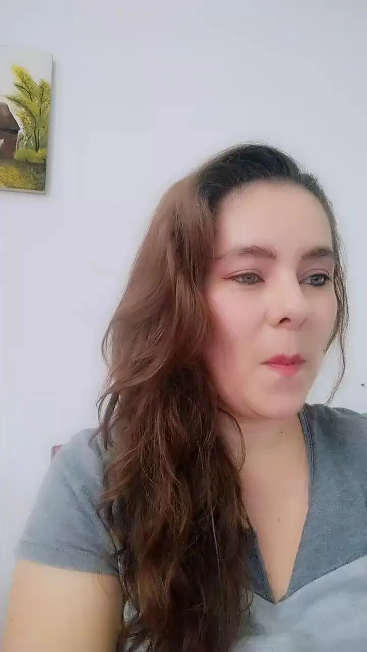 Offline Rose_milff on Cam4