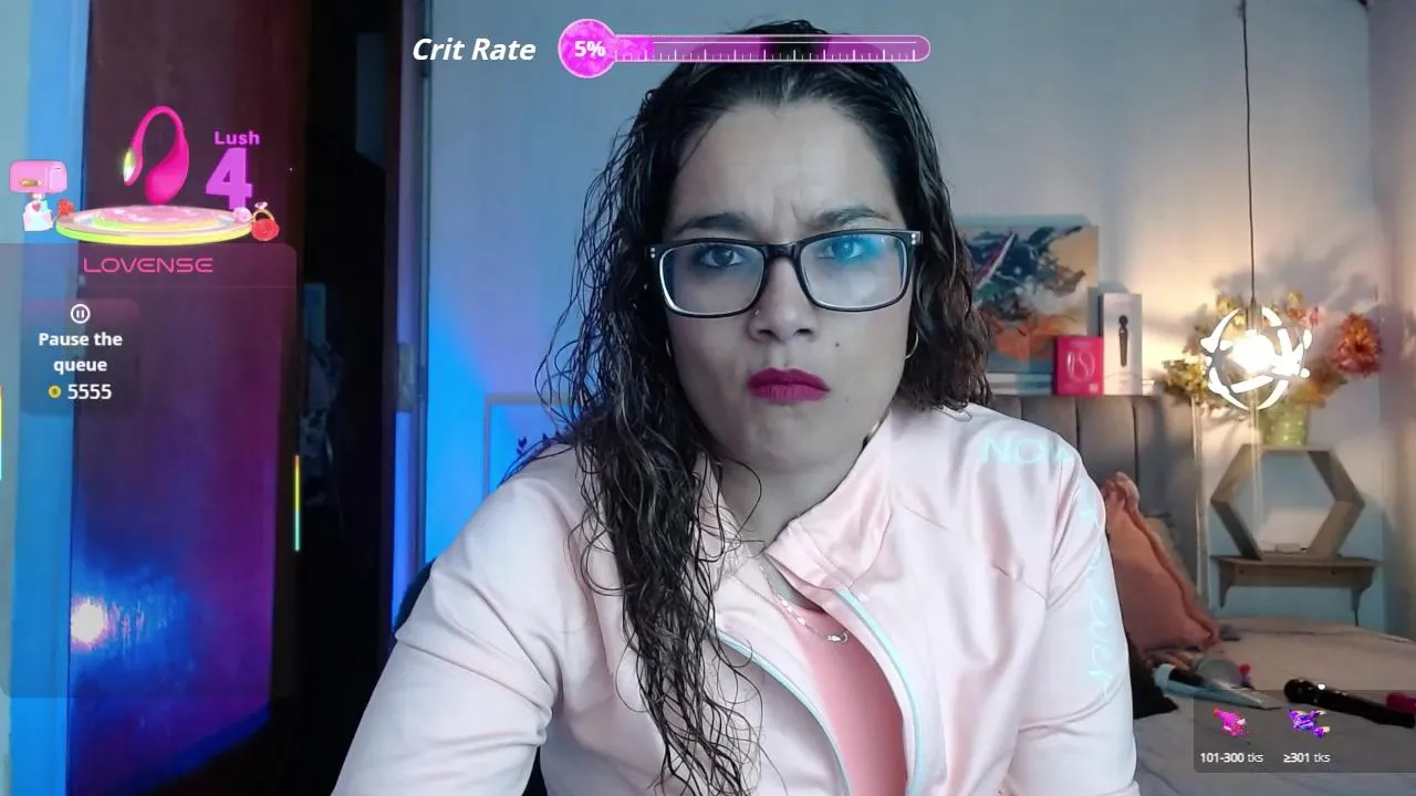 Freechat rose_thompson1 on Cam4