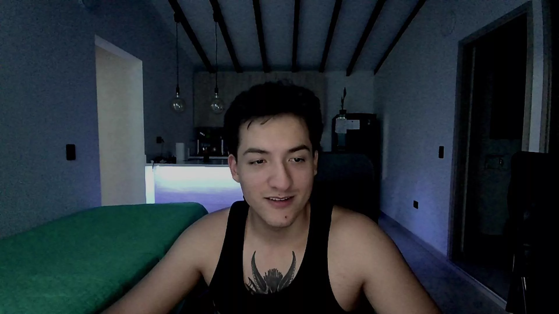 Offline RoseandViktor23 on Cam4