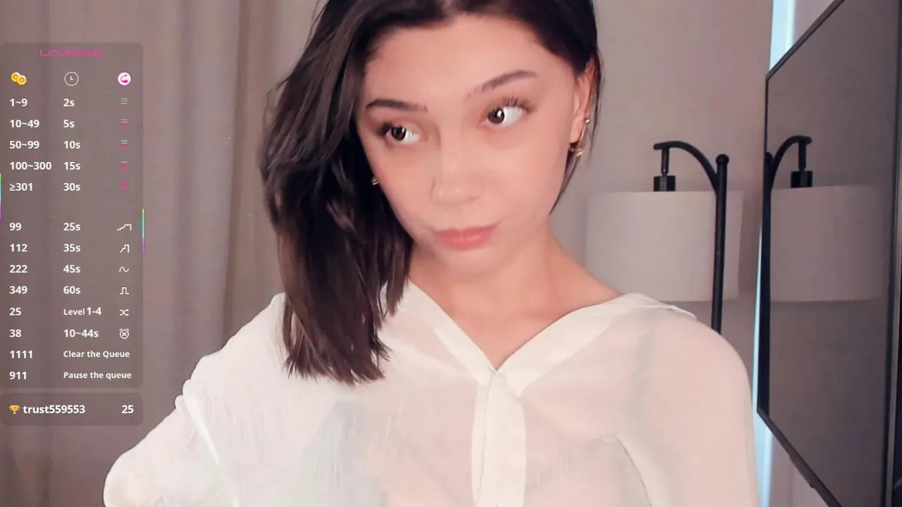 RoseannFenoglio —  #masturbation #squirt #C2C #schoolgirl #cute #cum #anal