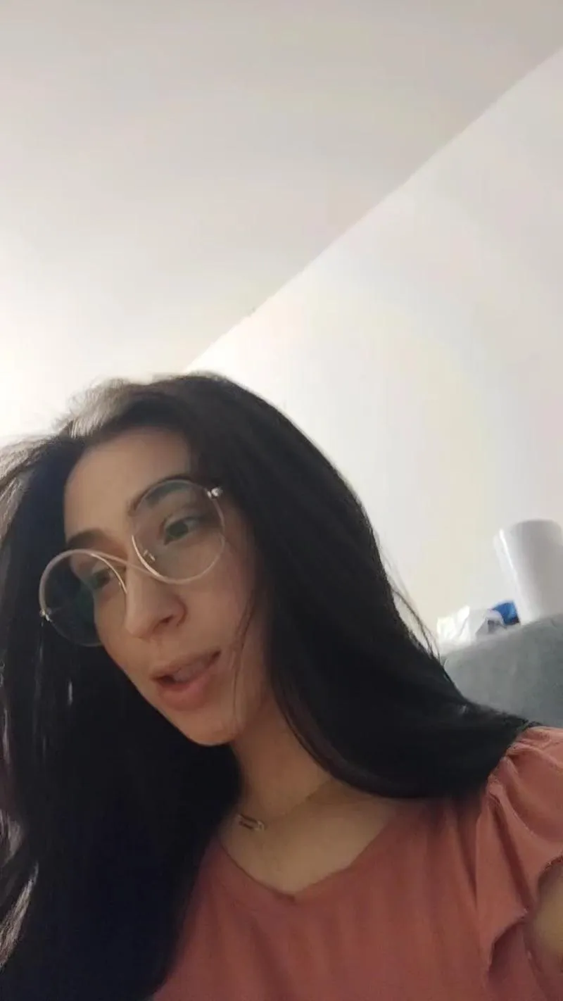 Offline Rosee_sex on Cam4