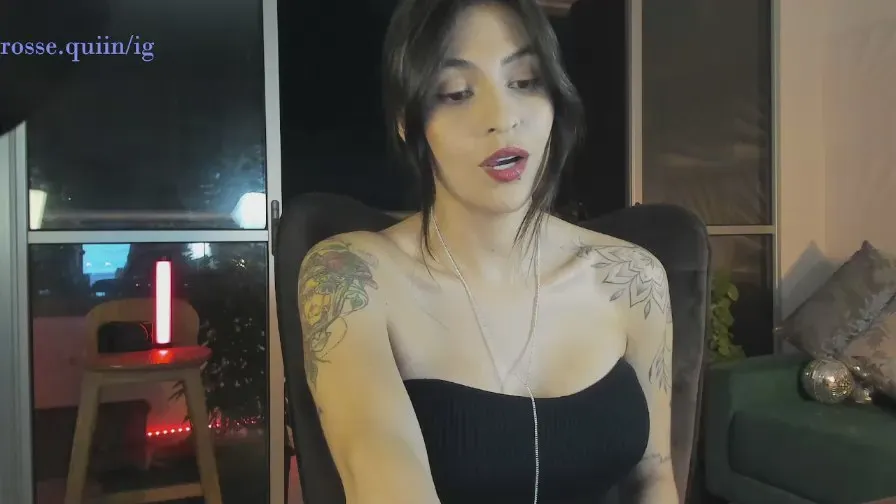 Offline rossaquenn on Cam4