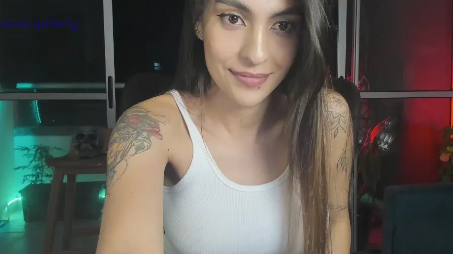 Offline rossaquenn on Cam4