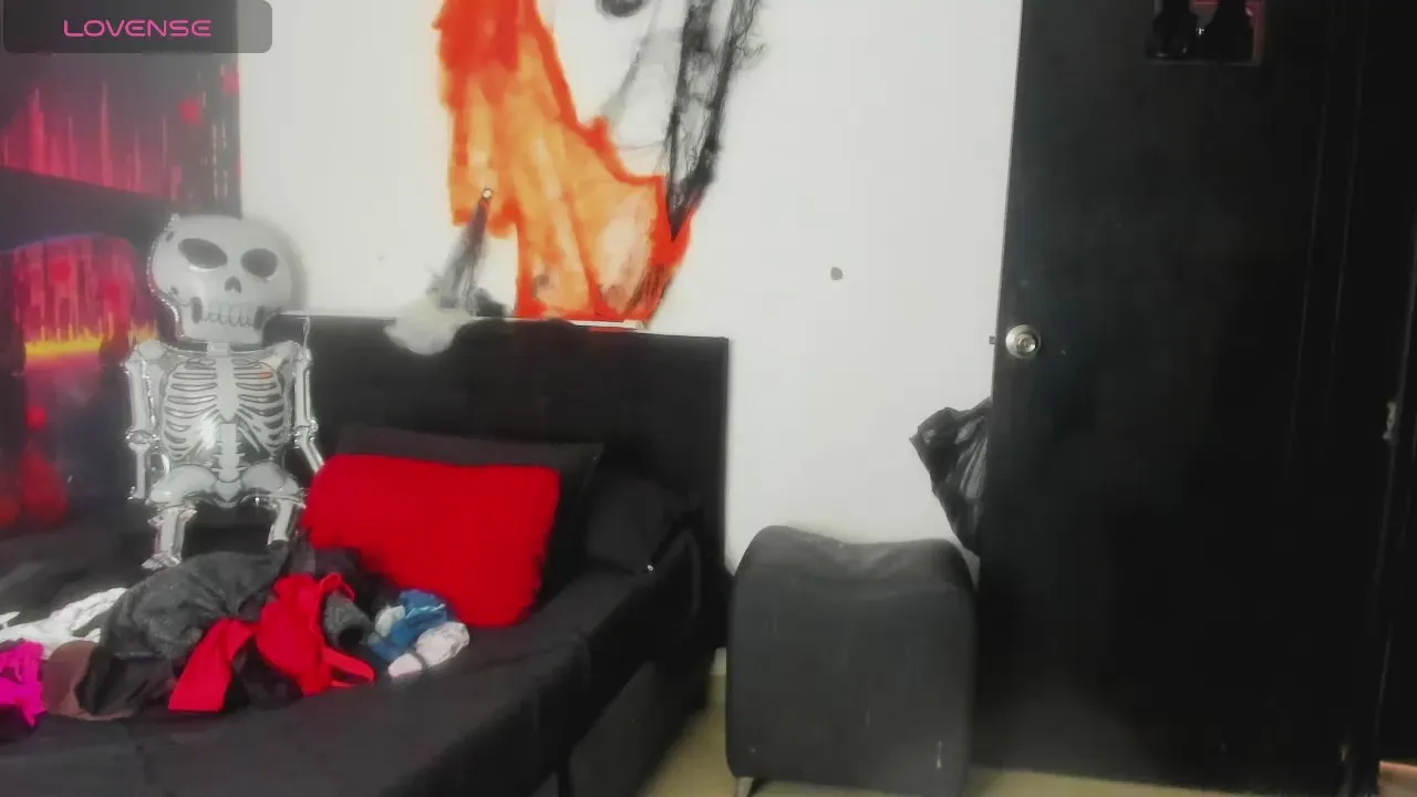 Freechat Rousisabella2 on Cam4