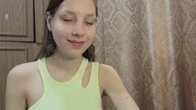 Offline RoxannAbes on Cam4