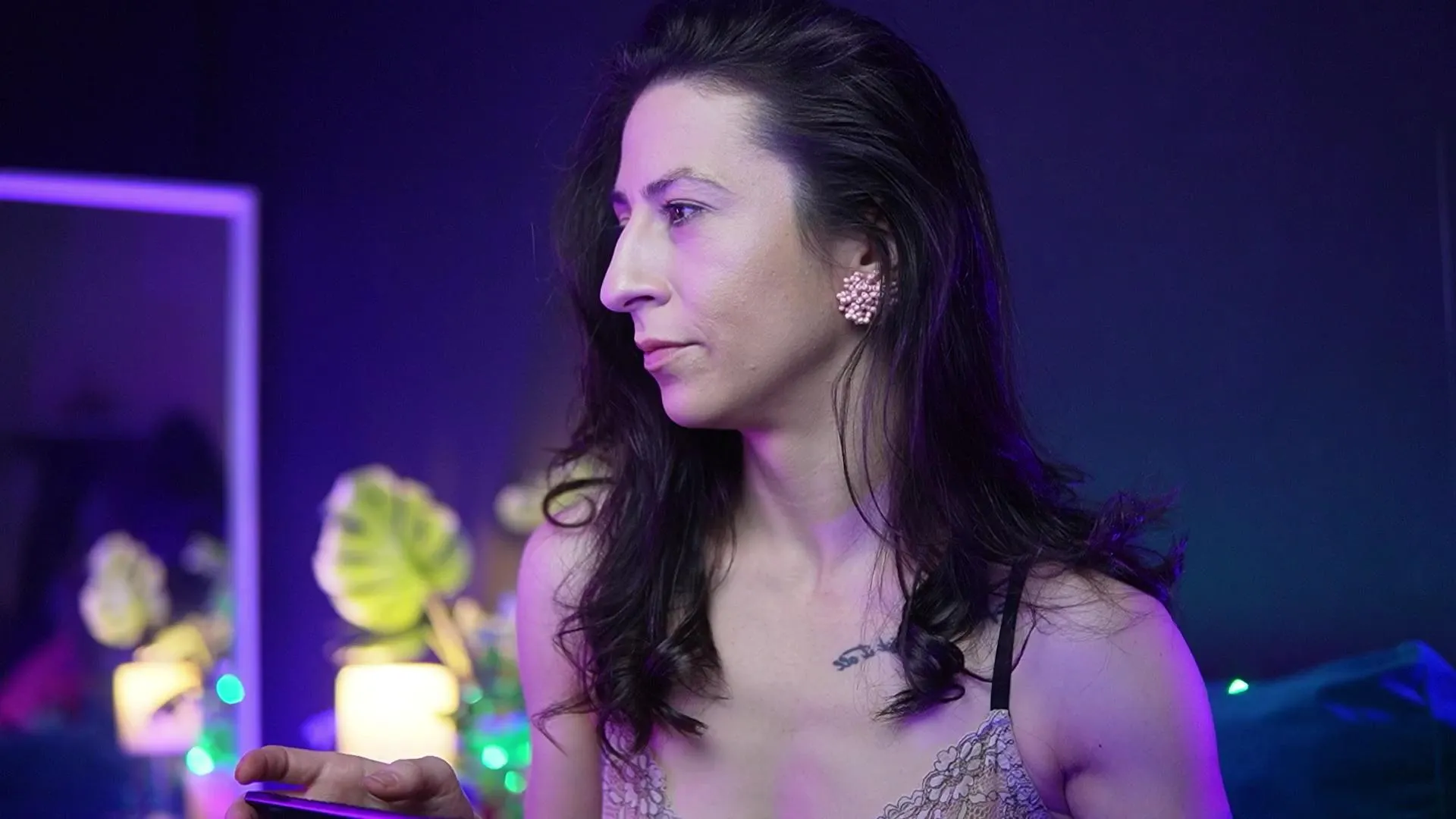 Offline RubyRosa on Cam4