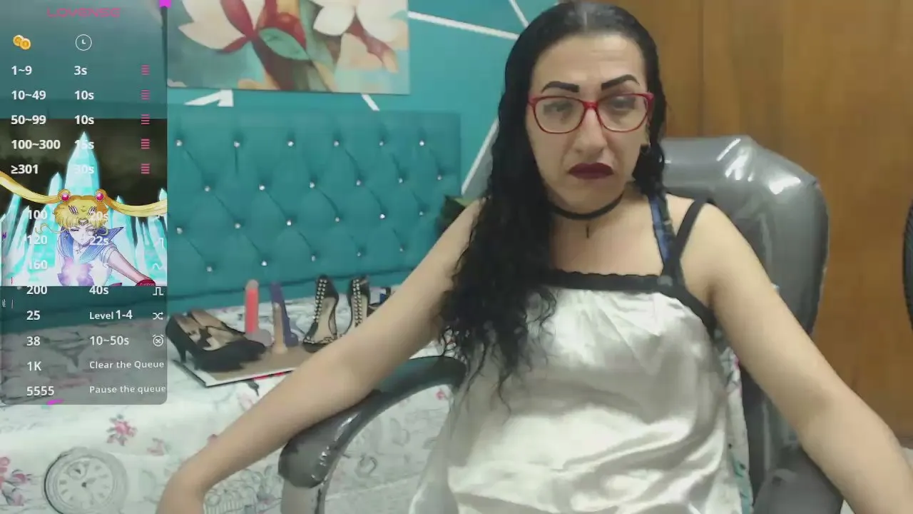 Offline Sabrina_dupont on Cam4