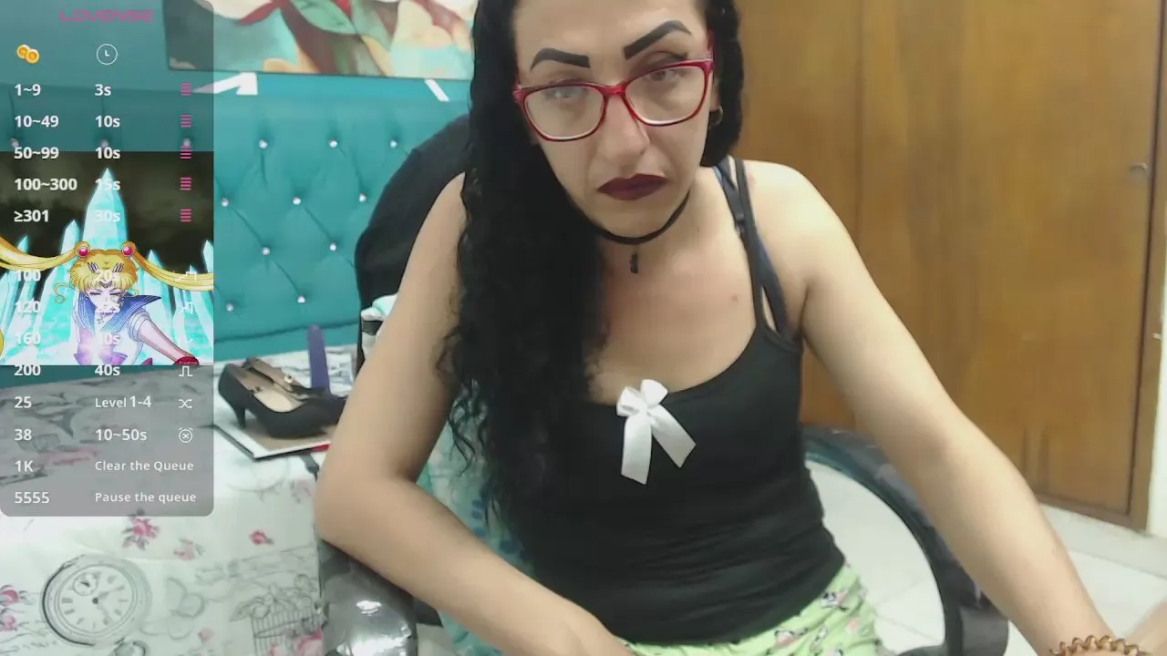 Offline Sabrina_dupont on Cam4