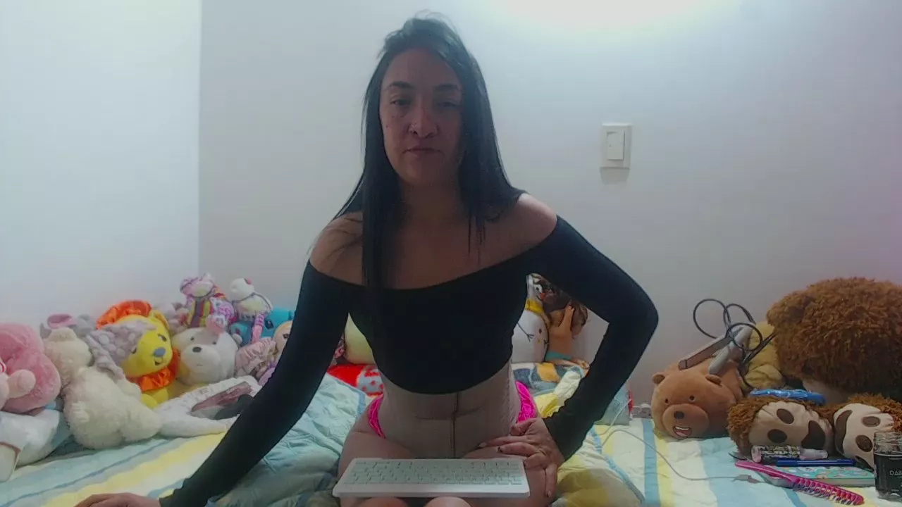 Offline Sabrina_v_ on Cam4