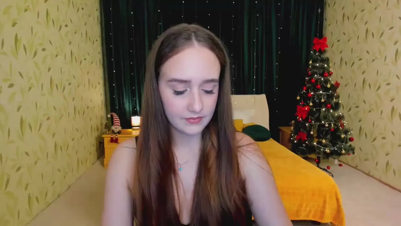 Offline SabrinaCandi on Cam4