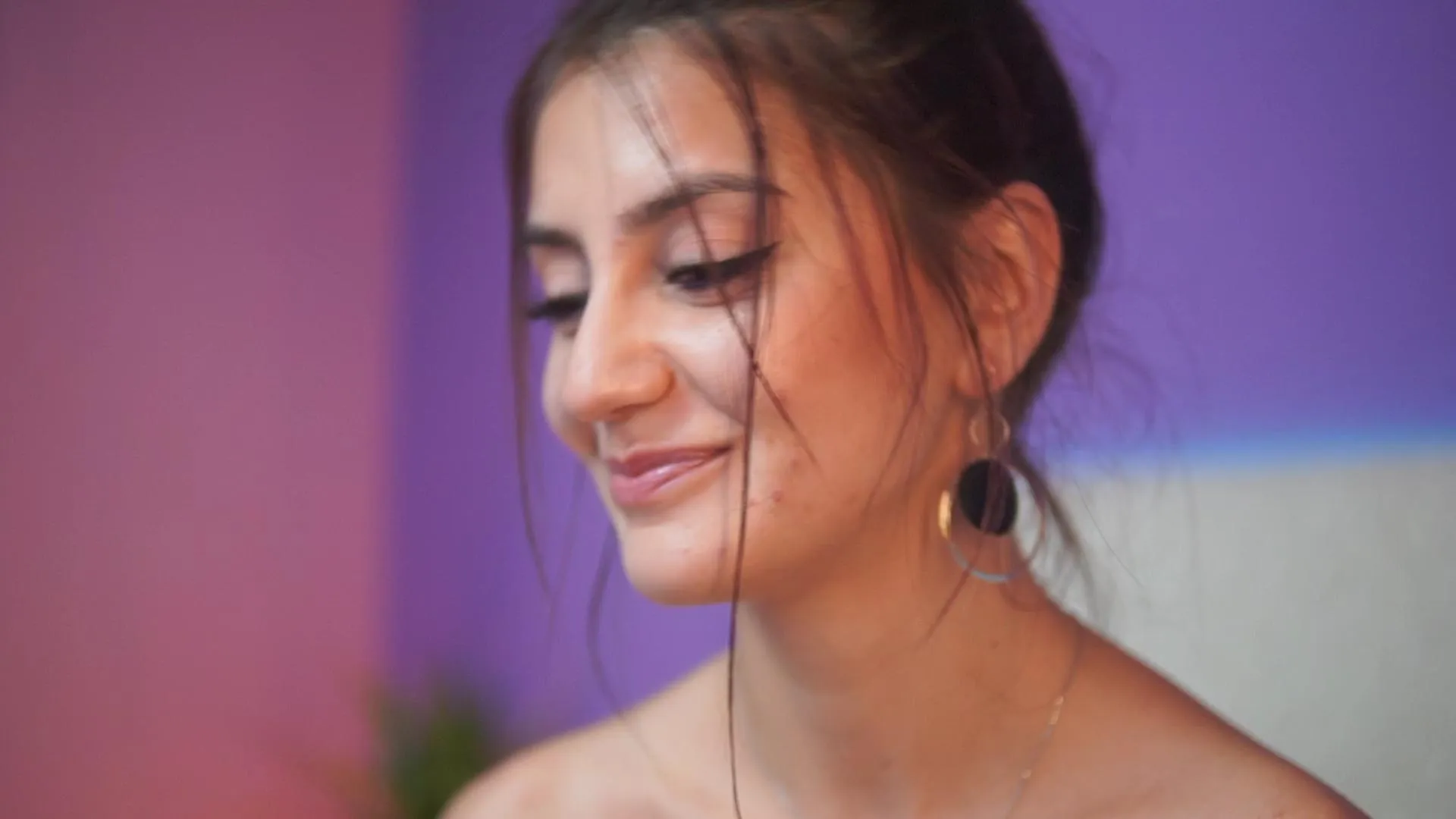 Offline SabrinaHope on Cam4