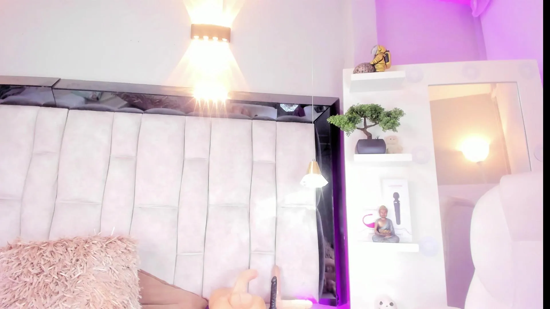 Freechat sabrinakeller19 on Cam4