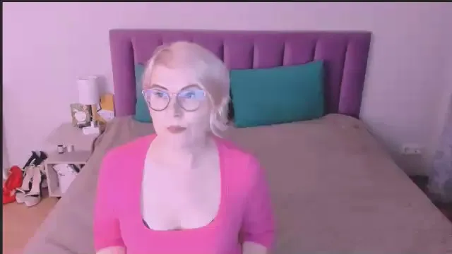 Offline sabrinamac on Cam4