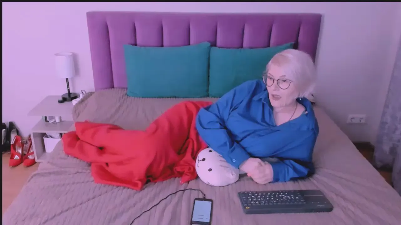 Offline sabrinamac on Cam4