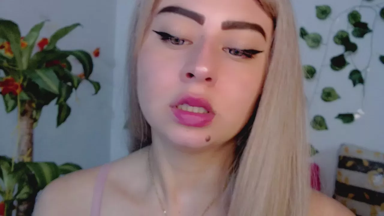 Offline SabrinaOlson on Cam4