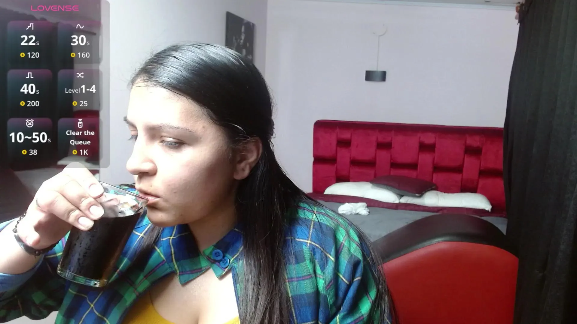 Offline Sahamara_07 on Cam4