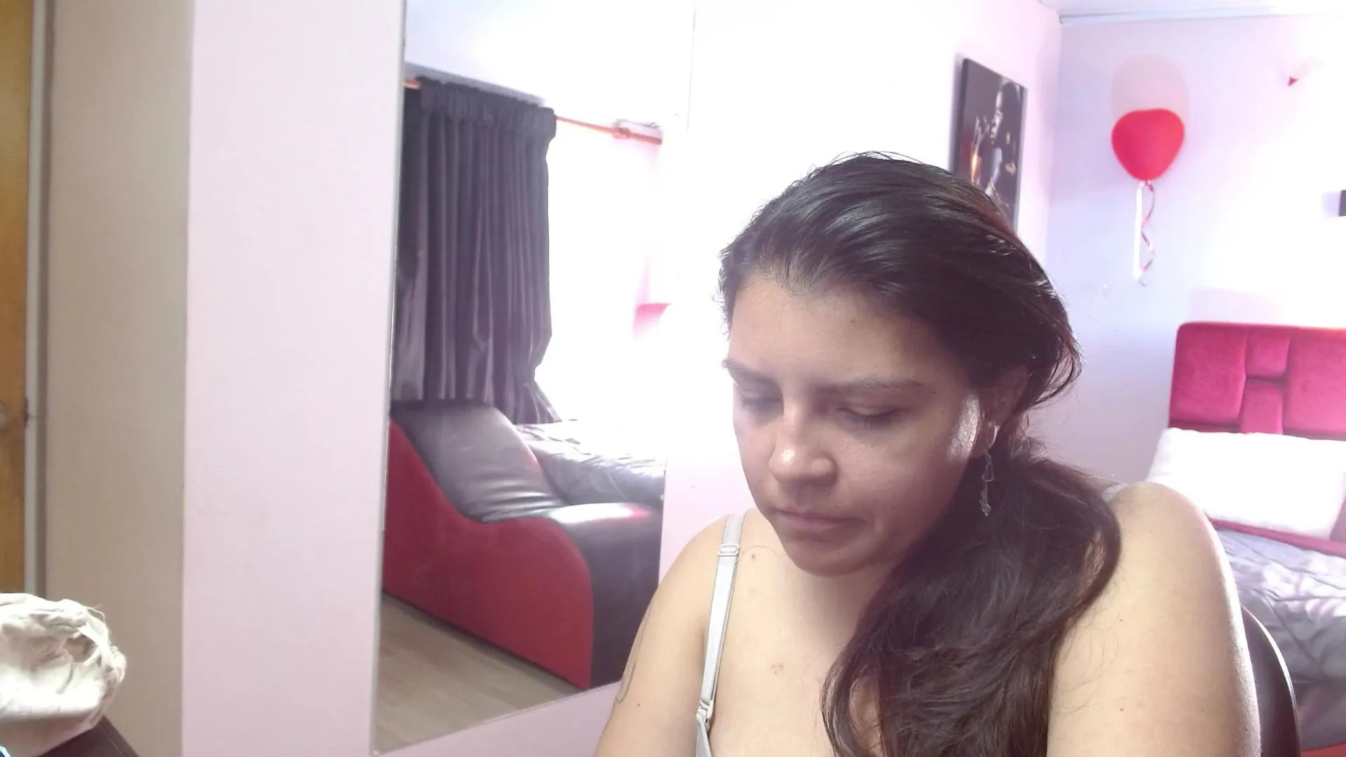 Offline Sahamara_07 on Cam4