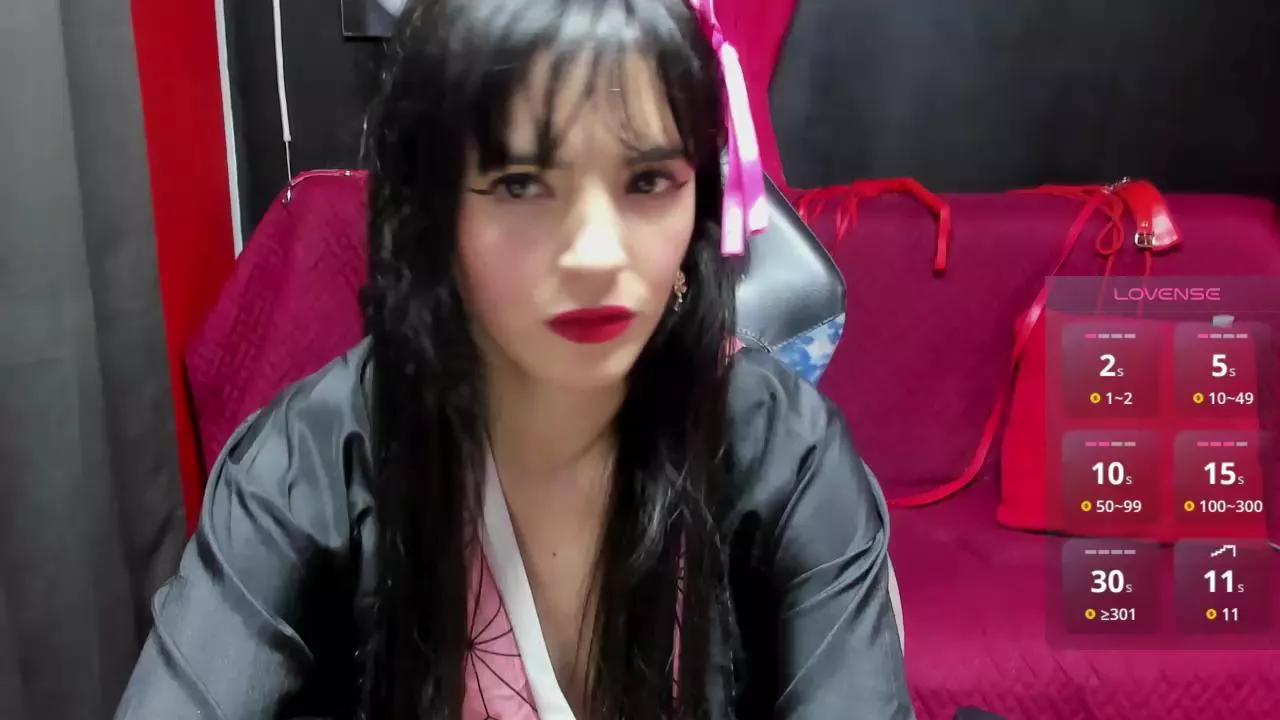 Freechat sailor_moon07 on Cam4