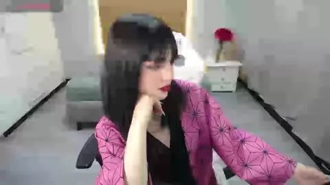 Freechat sailor_moon07 on Cam4