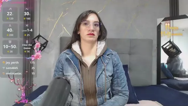 Offline Samaanthaa1 on Cam4