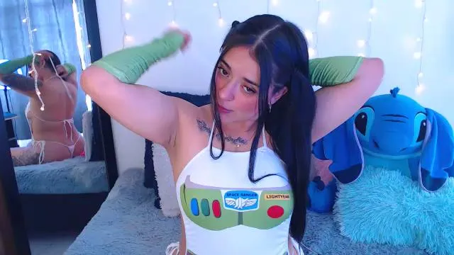 Offline Samanta_james19 on Cam4