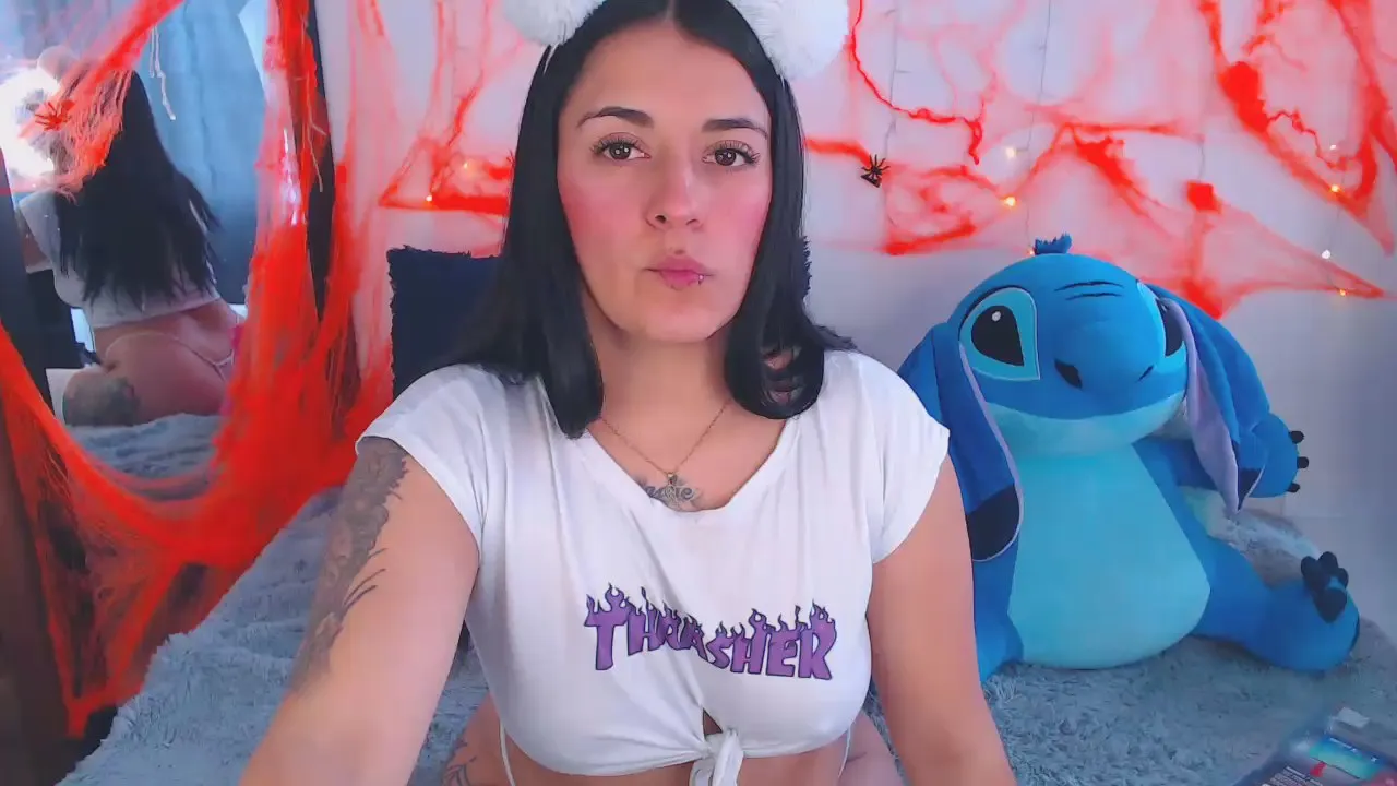 Offline Samanta_james19 on Cam4