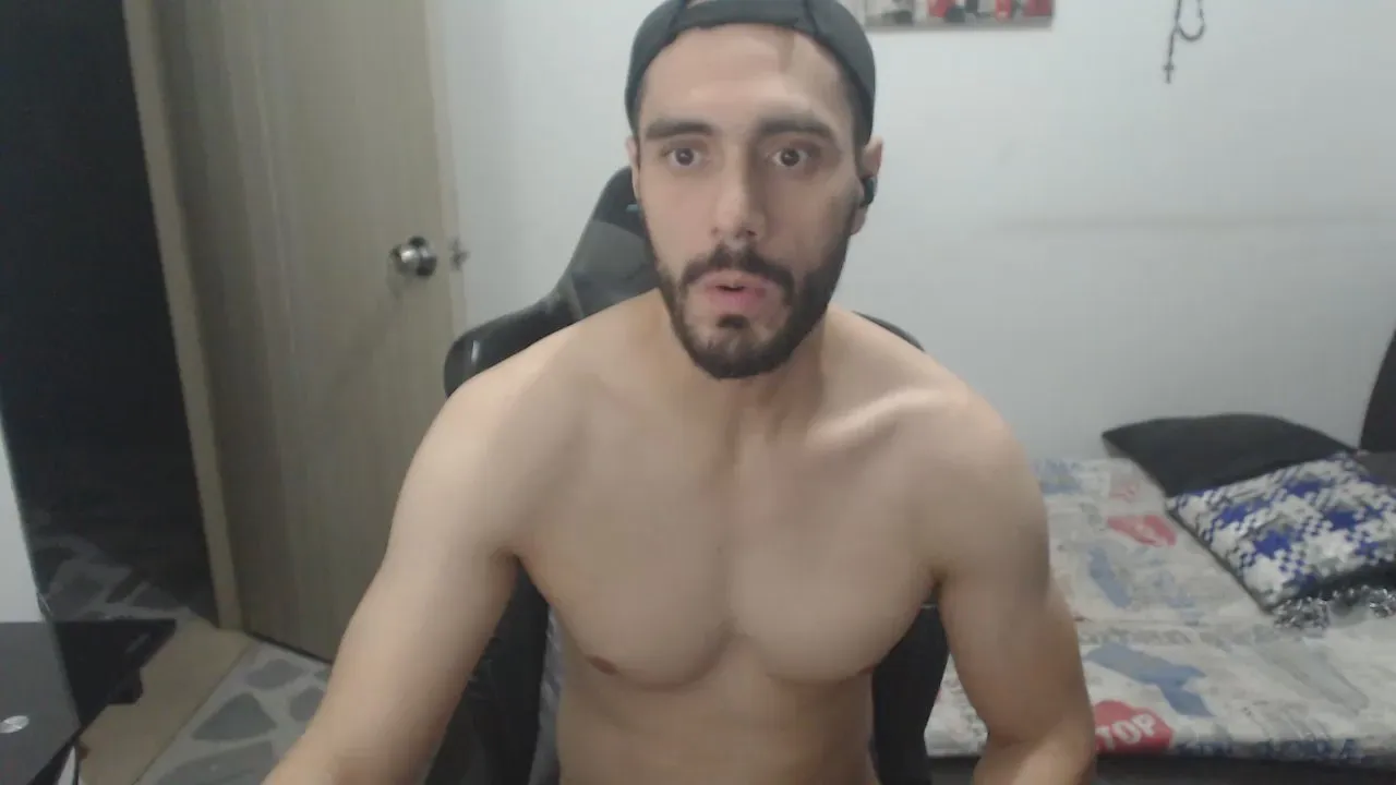 Offline samuelgarcia_ on Cam4