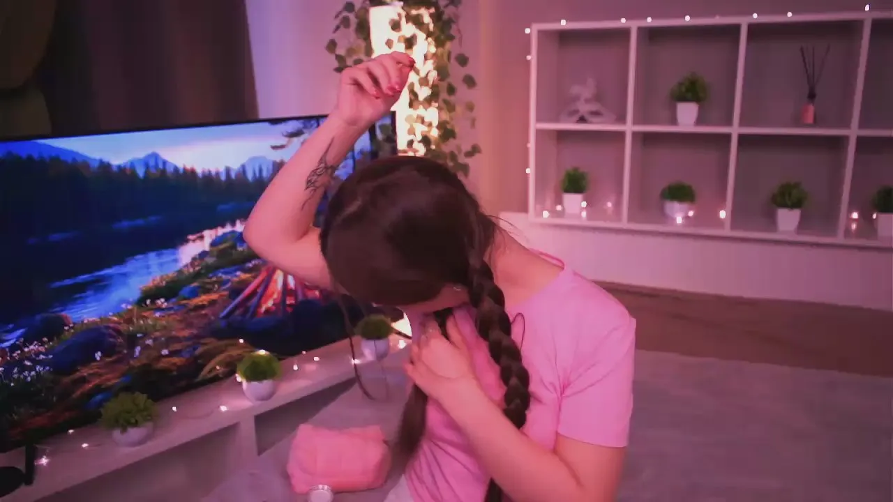 Offline SantinaQuereto on Cam4