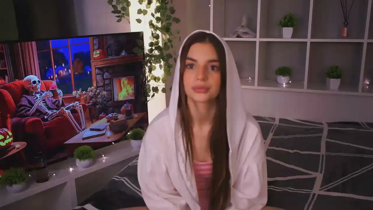 Offline SantinaQuereto on Cam4