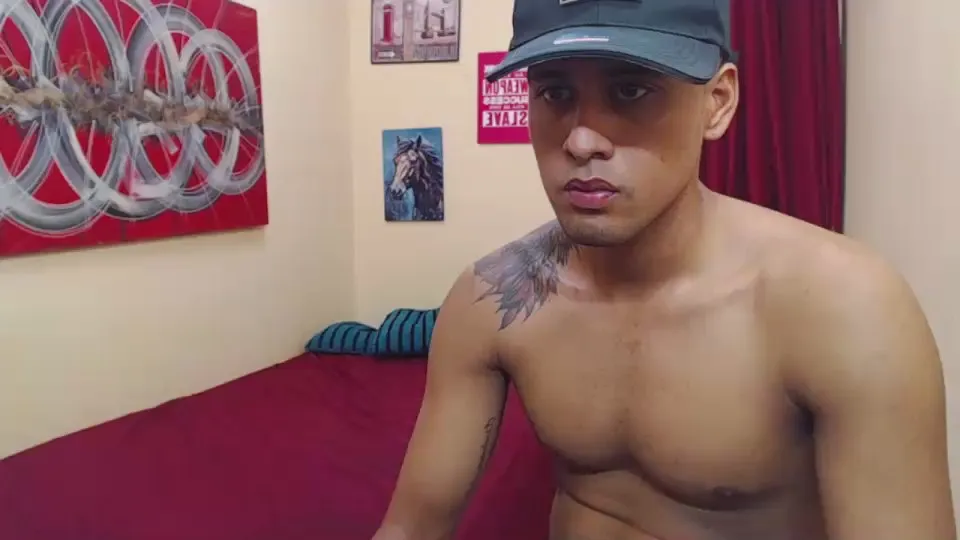 Offline sarahorny_ea on Cam4