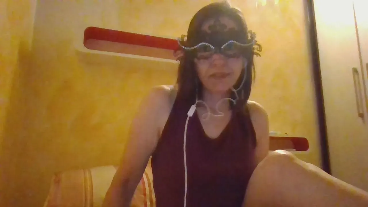 Offline Saretta246 on Cam4