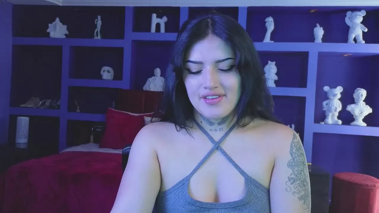 Freechat sari_belle on Cam4