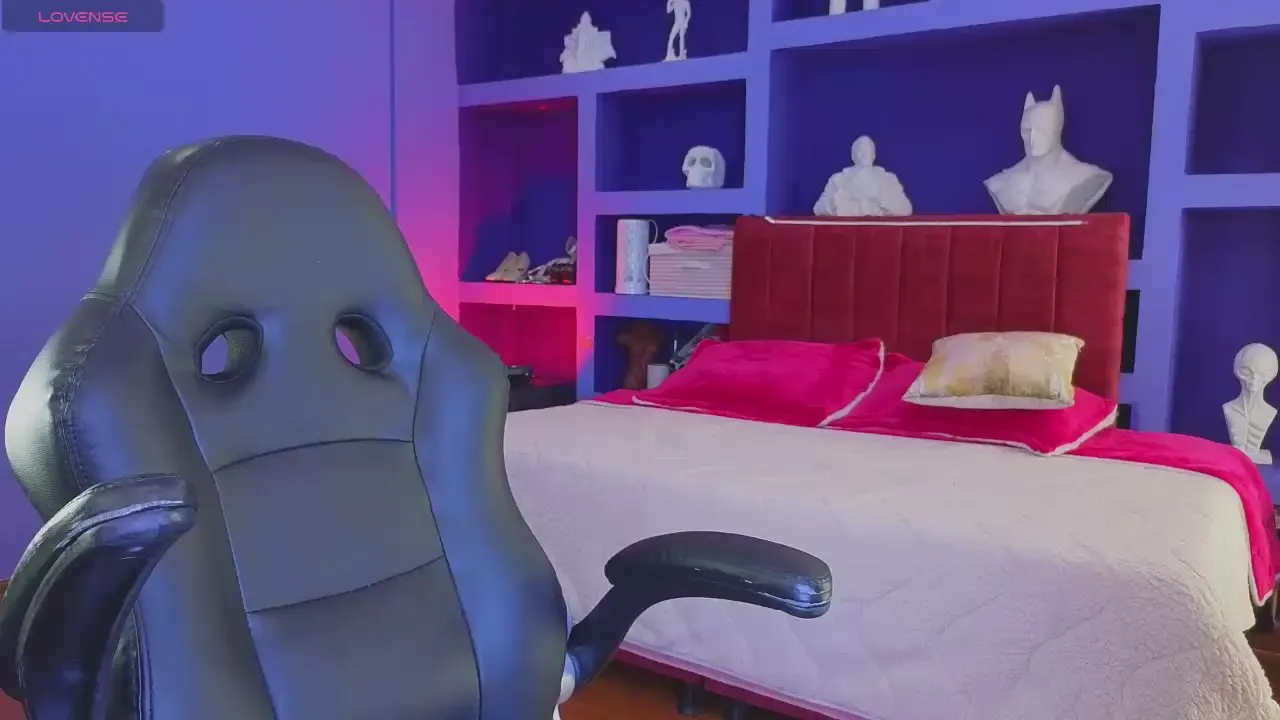 Freechat sari_belle on Cam4