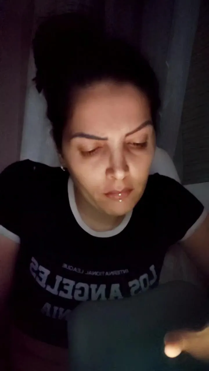 Offline Sarita_lamorena on Cam4