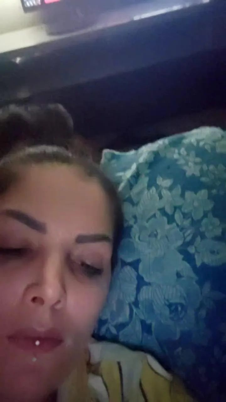 Offline Sarita_lamorena on Cam4